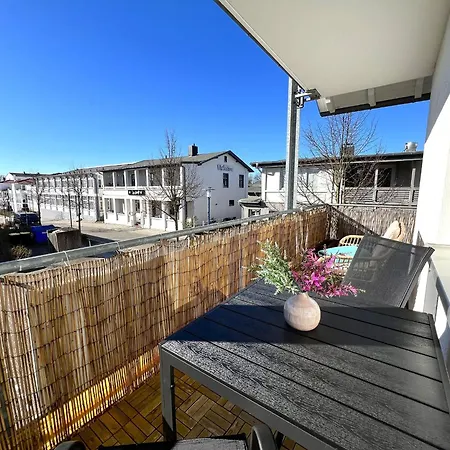 Lindenkoje Apartment